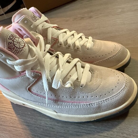 Jordan 2 Retro Soft Pink - W9.5 - Picture 6 of 8